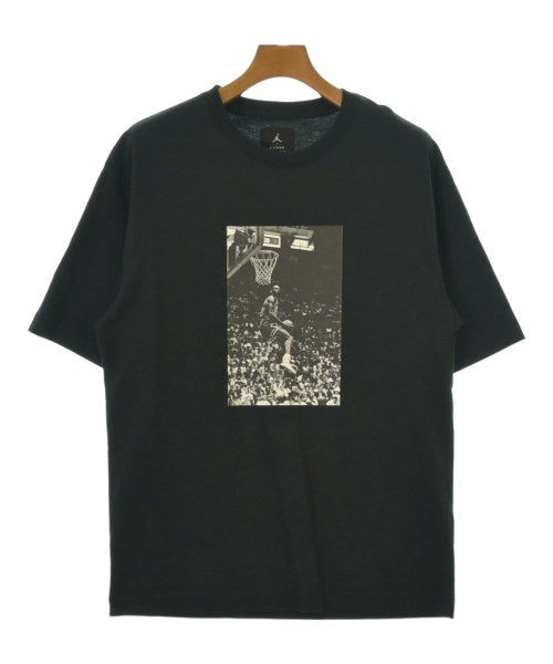 union เสื้อยืด/เสื้อท็อปส์