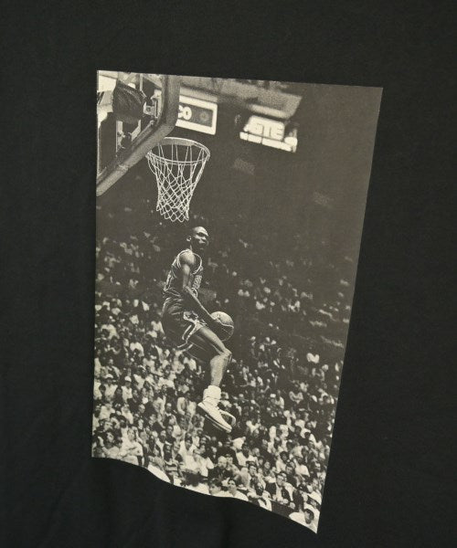 union เสื้อยืด/เสื้อท็อปส์