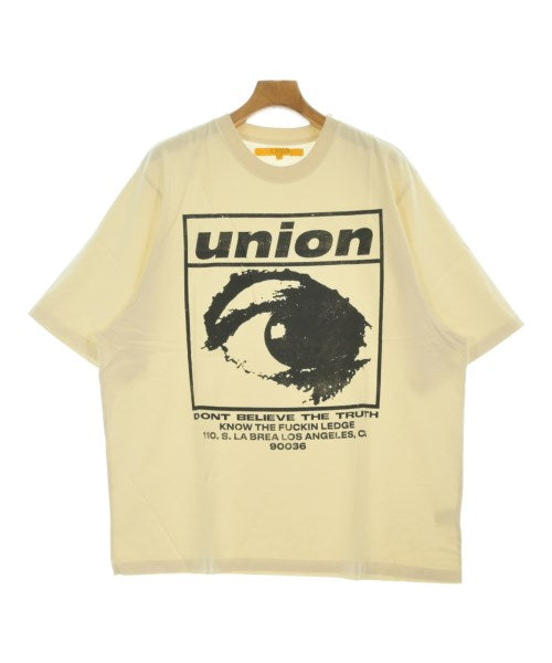 union เสื้อยืด/เสื้อท็อปส์