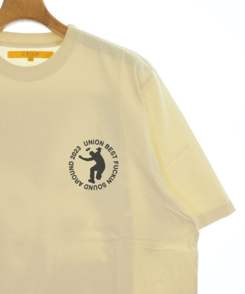 union เสื้อยืด/เสื้อท็อปส์