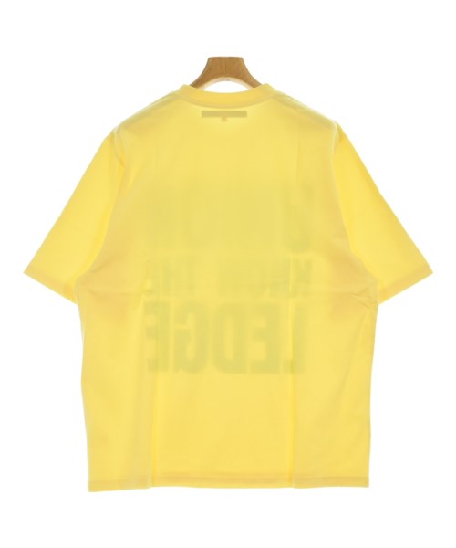 union เสื้อยืด/เสื้อท็อปส์