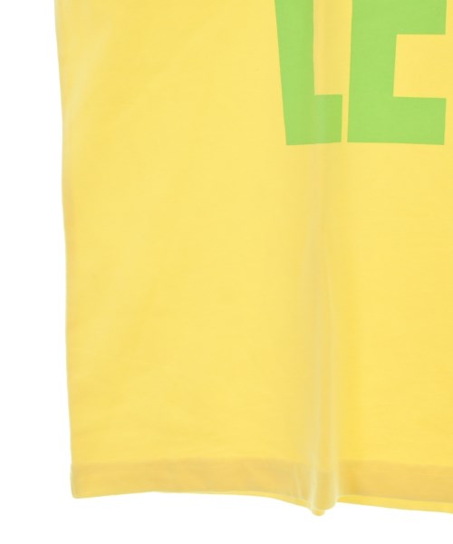 union เสื้อยืด/เสื้อท็อปส์