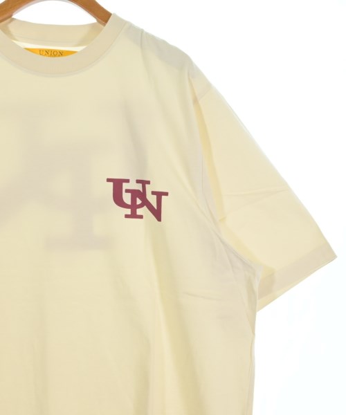 union เสื้อยืด/เสื้อท็อปส์