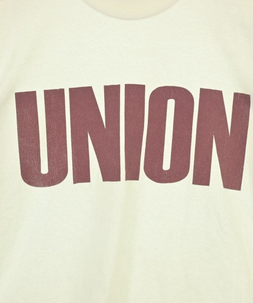 union เสื้อยืด/เสื้อท็อปส์