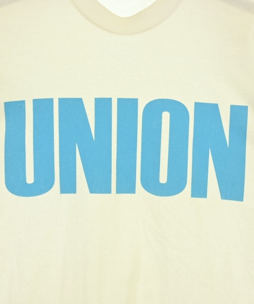 union เสื้อยืด/เสื้อท็อปส์