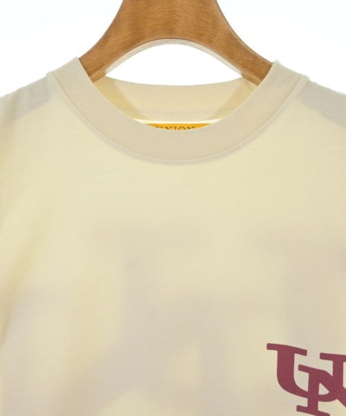 union เสื้อยืด/เสื้อท็อปส์