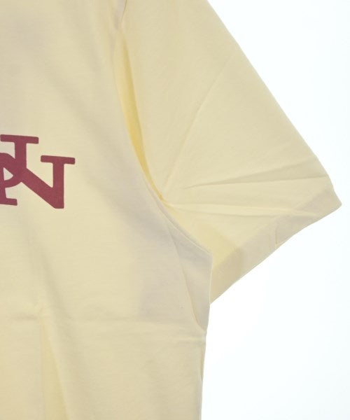 union เสื้อยืด/เสื้อท็อปส์