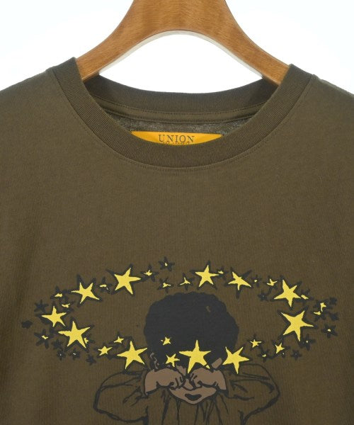 union เสื้อยืด/เสื้อท็อปส์