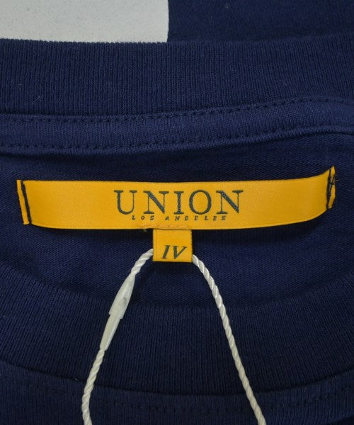 union เสื้อยืด/เสื้อท็อปส์