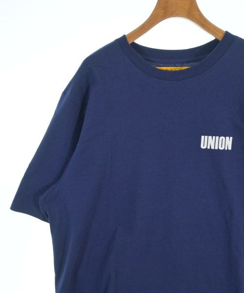 union เสื้อยืด/เสื้อท็อปส์