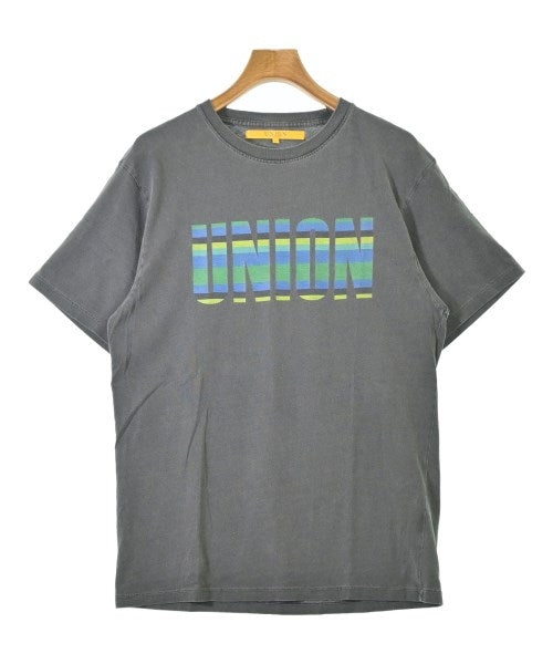 union เสื้อยืด/เสื้อท็อปส์