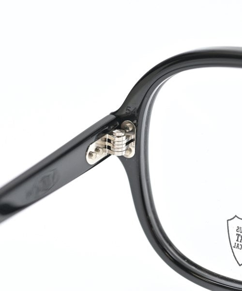 JULIUS TART OPTICAL แว่นตา