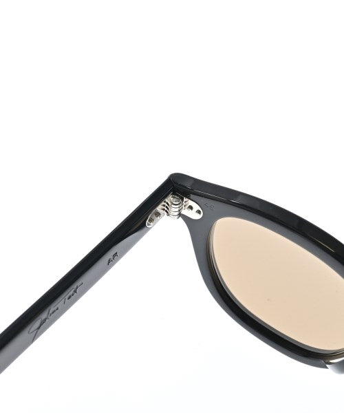 JULIUS TART OPTICAL แว่นกันแดด