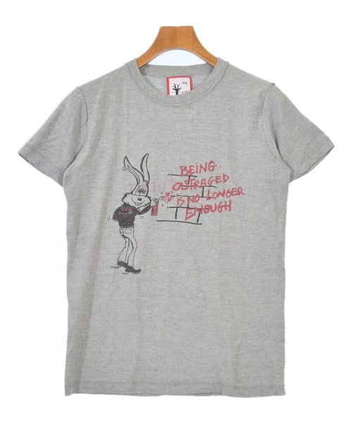 VVV เสื้อยืด/เสื้อท็อปส์