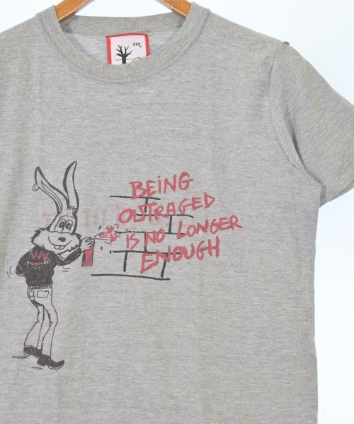 VVV เสื้อยืด/เสื้อท็อปส์