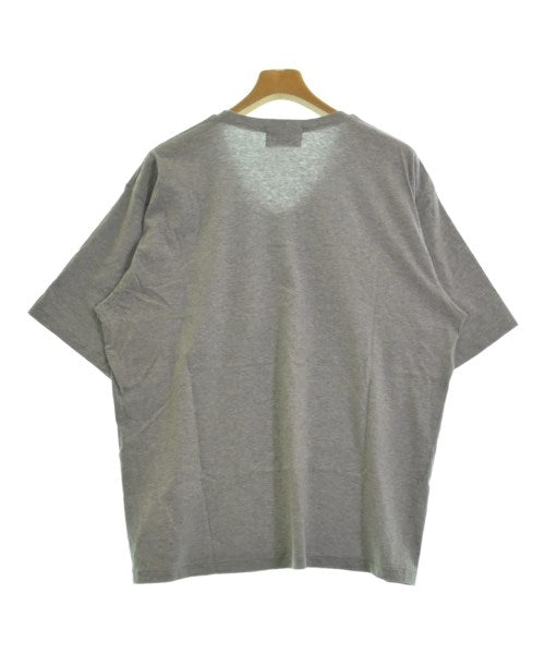 gourmet jeans เสื้อยืด/เสื้อท็อปส์