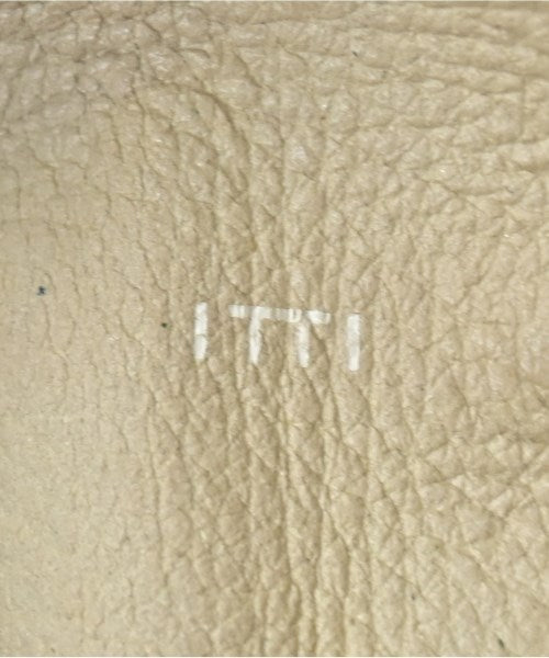 iTTi กระเป๋า