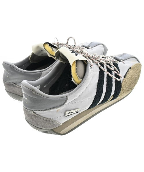 Song for the Mute รองเท้าผ้าใบ