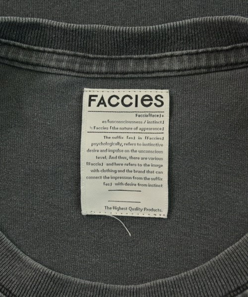 Faccies เสื้อยืด/เสื้อท็อปส์