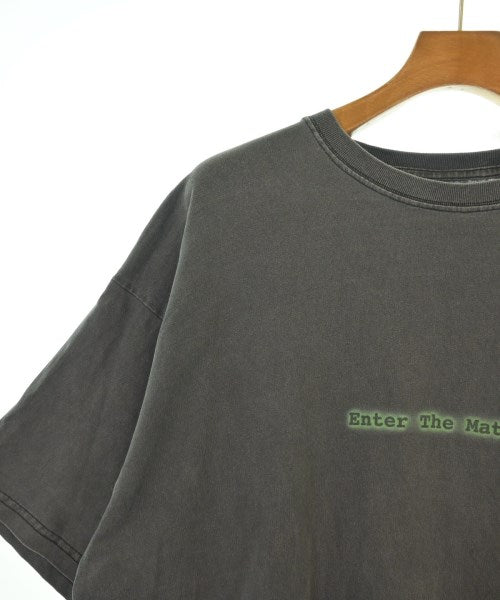 Faccies เสื้อยืด/เสื้อท็อปส์