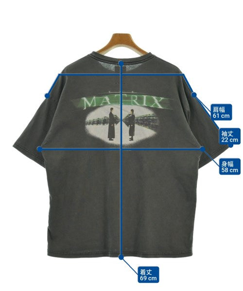 Faccies เสื้อยืด/เสื้อท็อปส์