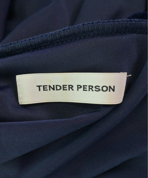 TENDER PERSON ชุดเดรส