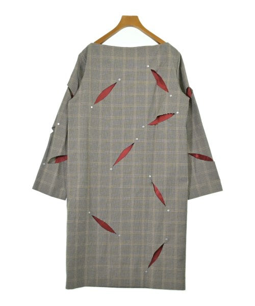 TENDER PERSON ชุดเดรส