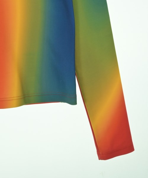 TENDER PERSON เสื้อยืด/เสื้อท็อปส์