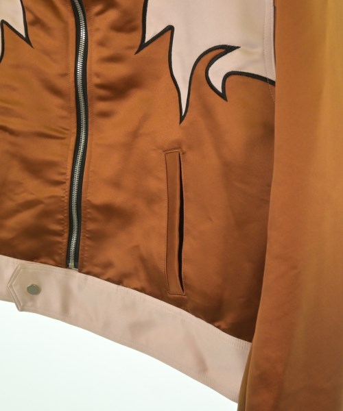 TENDER PERSON แจ็คเก็ตเบลาส์ อื่น