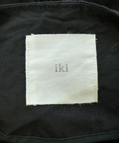 iki แจ็คเก็ตเบลาส์ อื่น