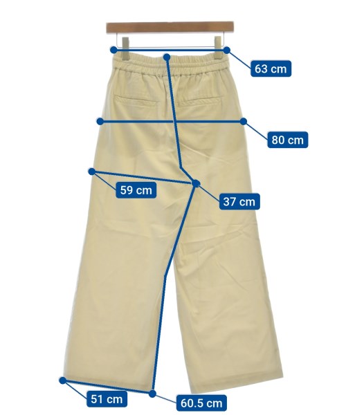 iki กางเกง อื่น