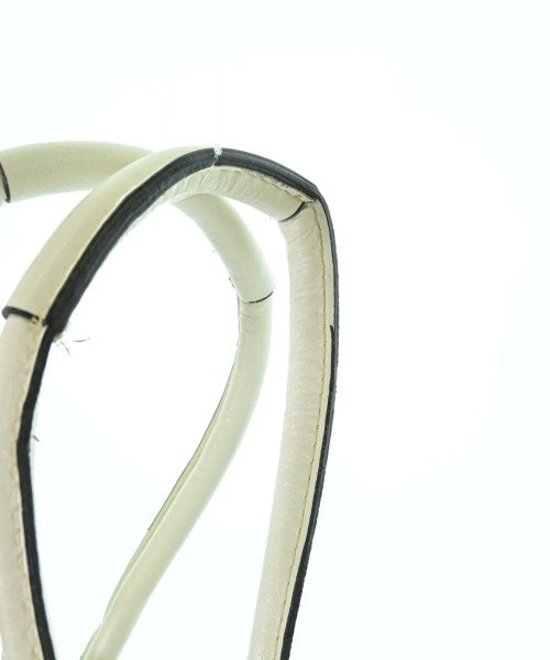 PAOLA NUTTI กระเป๋าถือ