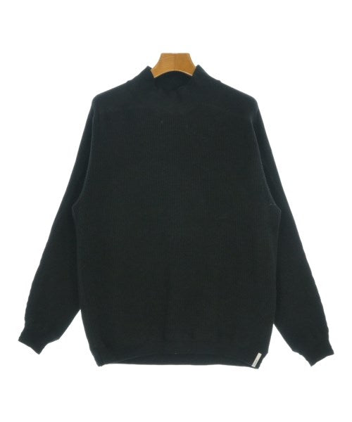 Lequal เสื้อยืด/เสื้อท็อปส์