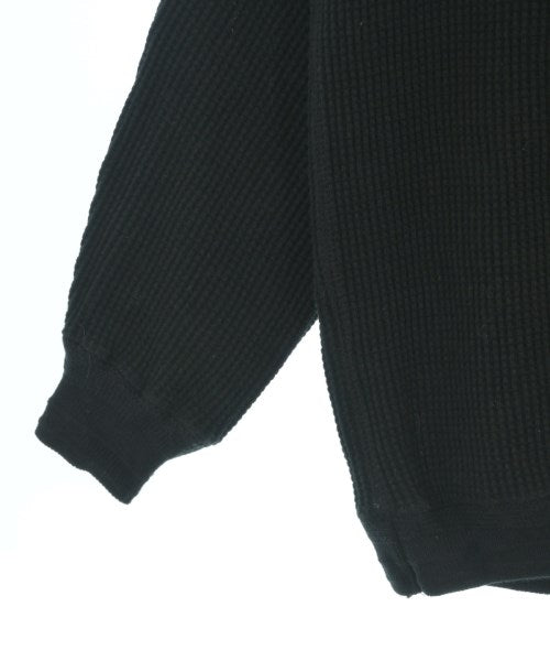 Lequal เสื้อยืด/เสื้อท็อปส์