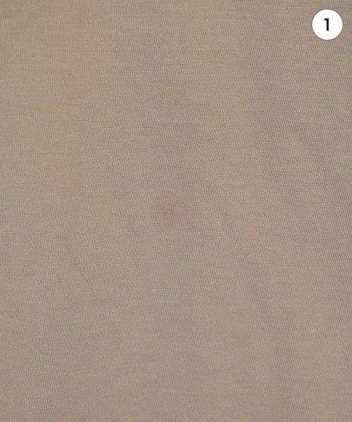 Lequal เสื้อยืด/เสื้อท็อปส์