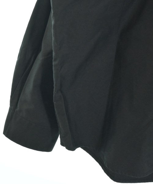 POLIQUANT เสื้อลำลอง