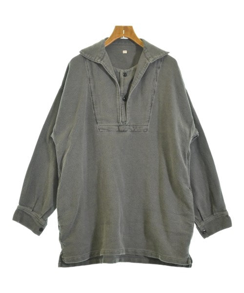 OUTIL เสื้อลำลอง