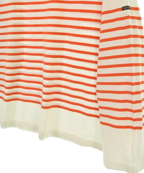 OUTIL เสื้อยืด/เสื้อท็อปส์