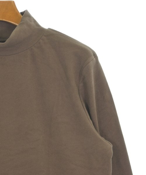 Orone เสื้อยืด/เสื้อท็อปส์