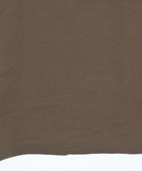 Orone เสื้อยืด/เสื้อท็อปส์