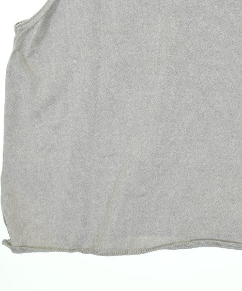 Orone เสื้อแขนกุด
