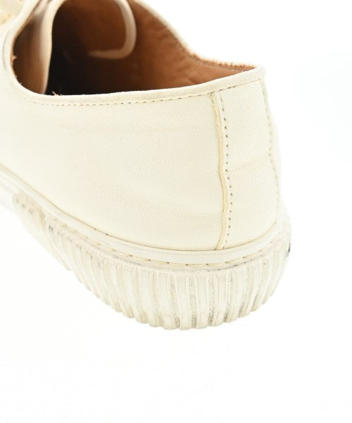 BOTH รองเท้าผ้าใบ