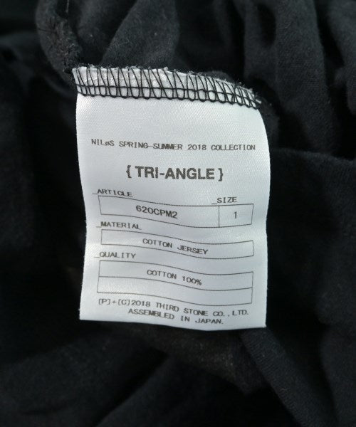 NILoS เสื้อยืด/เสื้อท็อปส์