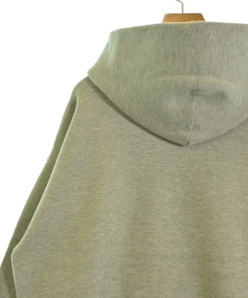 QTUME เสื้อกันหนาว