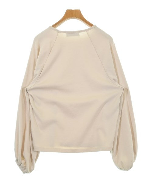 QTUME เสื้อสเวตเตอร์