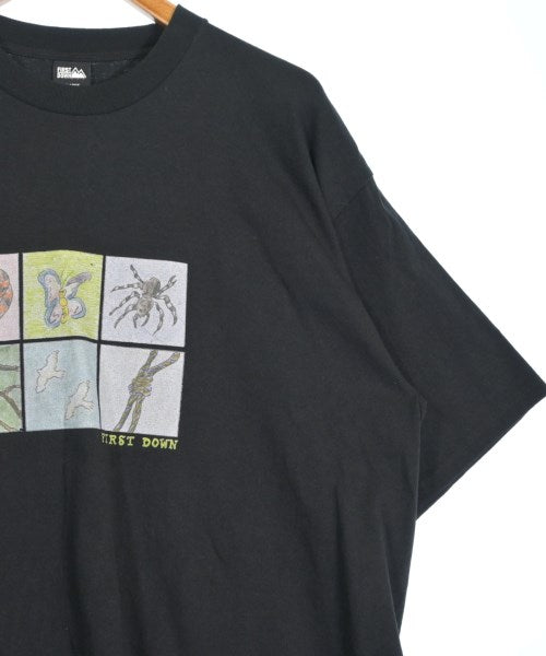 FIRST DOWN เสื้อยืด/เสื้อท็อปส์