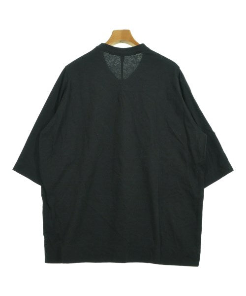 FIRMUM เสื้อยืด/เสื้อท็อปส์