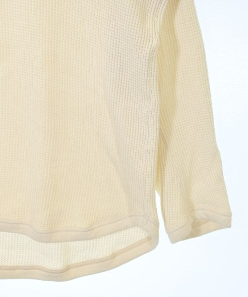 FIRMUM เสื้อยืด/เสื้อท็อปส์