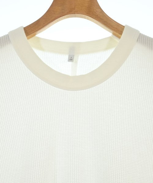 FIRMUM เสื้อยืด/เสื้อท็อปส์