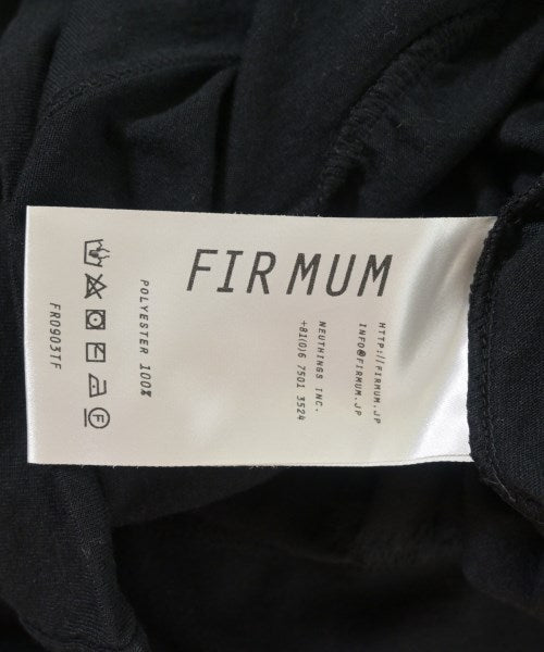 FIRMUM เสื้อยืด/เสื้อท็อปส์